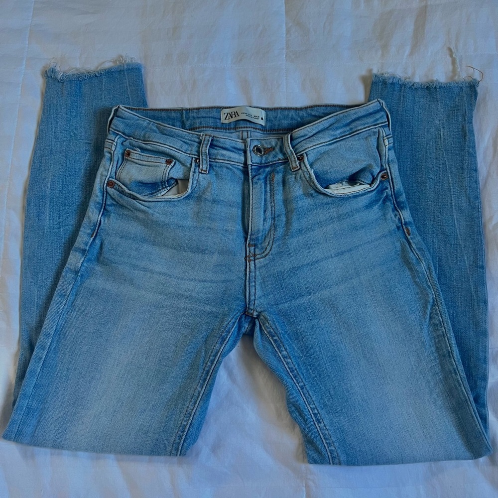 Zara Skinny Jeans in a size 8